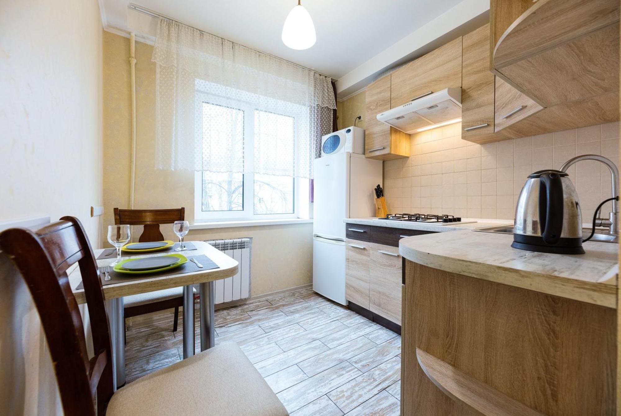 Апартаменти Дарницька Площа Kiev Exterior foto